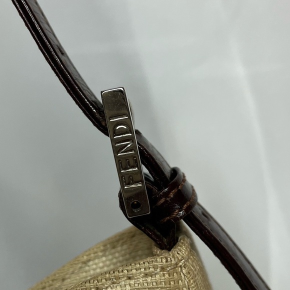 Fendi Baguette FF Zuchinno Hobo Shoulder Bag Ivory/Beige Vintage *Rare* - Picture 3 of 11
